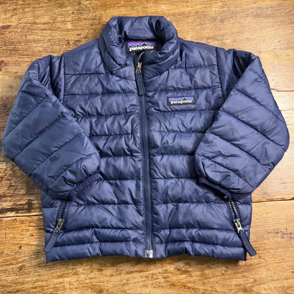 Patagonia infant down puffer navy jacket size 12-18mo